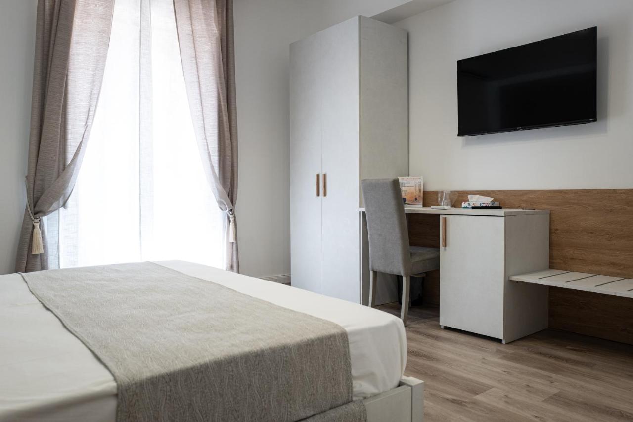 A Due Passi - Guest House Santo Stefano di Camastra Kültér fotó